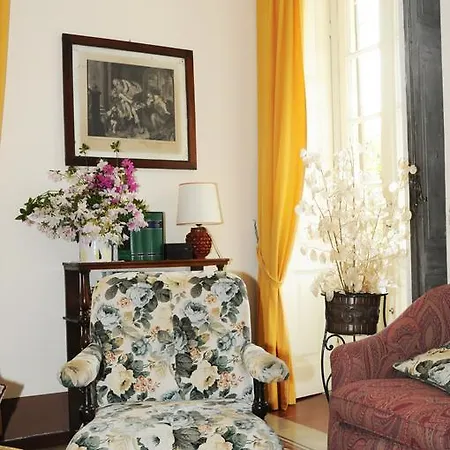 Adelaide Oda ve Kahvaltı *