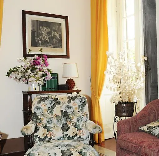 Adelaide Bed & Breakfast *